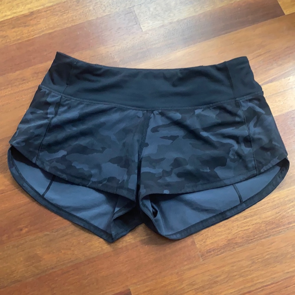 Grey Camo Lululemon Speed Up Shorts